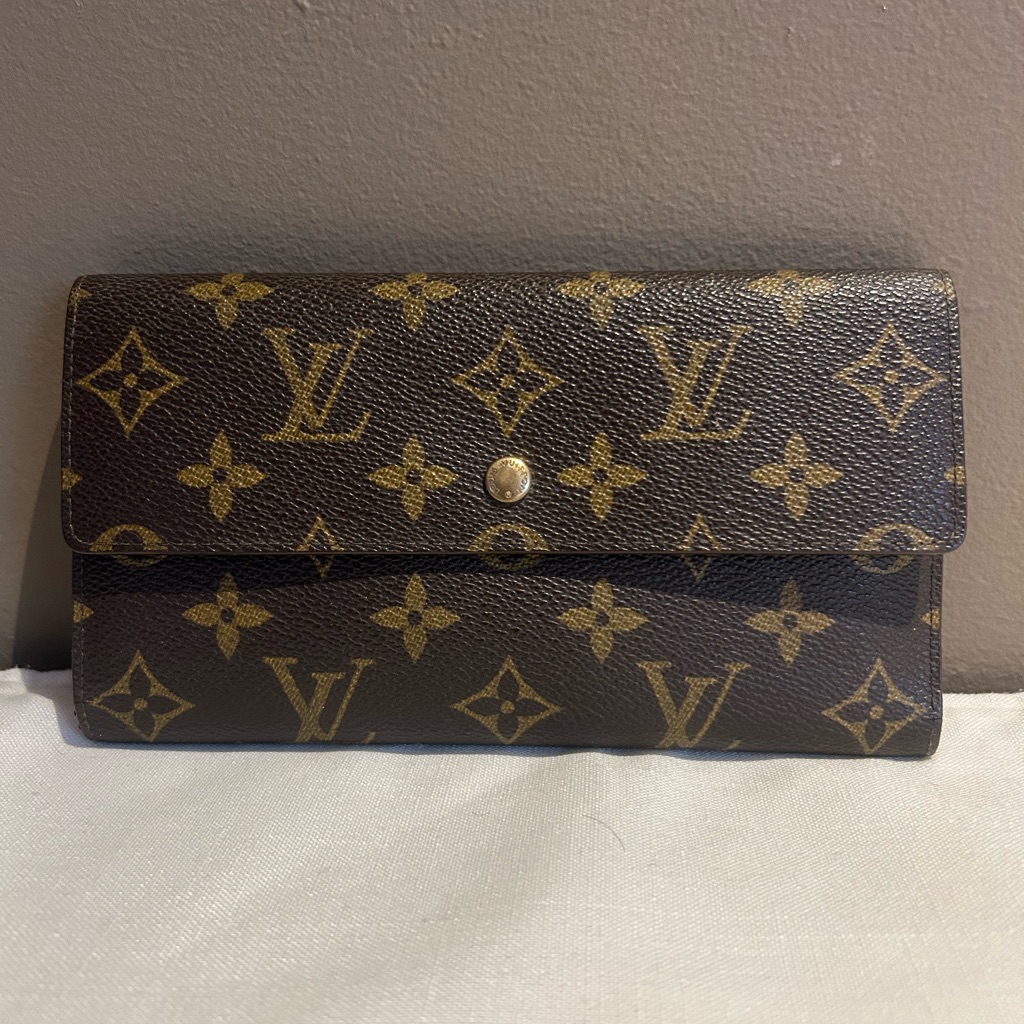 Louis Vuitton Classic Print Women Wallet Authentic